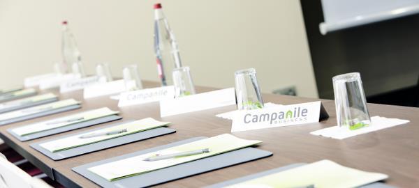 Campanile Reims Est - Hotel